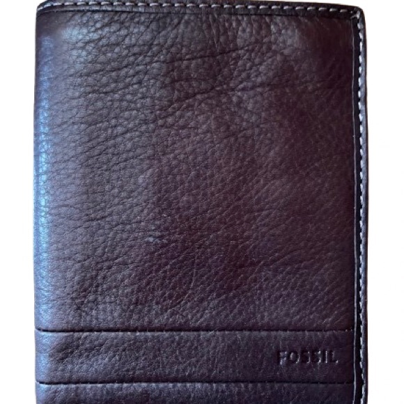 Fossil Other - NWT Fossil Lufkin Dark Brown Soft Leather Passport Card Holder Wallet